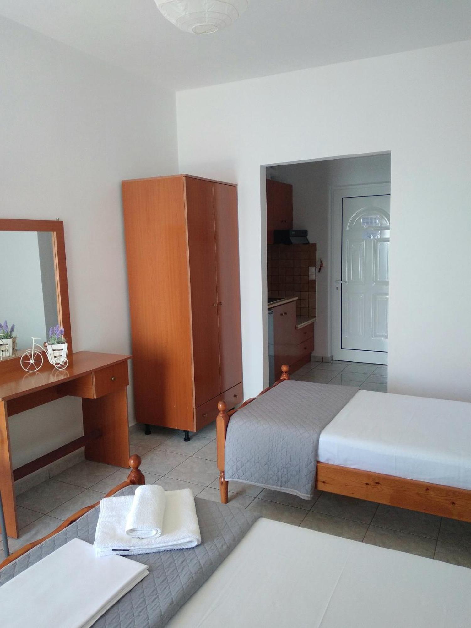 Nadim Rooms Химар Екстериор снимка